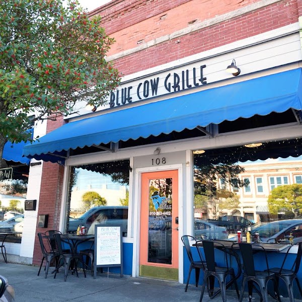 Blue Cow Grille interior